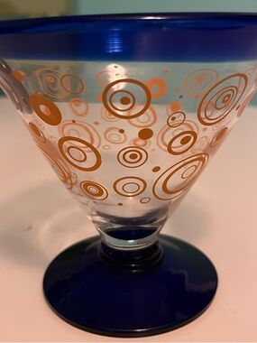 Royal Caribbean 2009 Cruise Martini Bar Glass Multi Color Circles Cobalt Blue